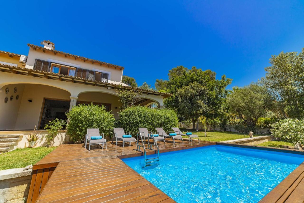 Villa Alcanada Garden Алькудия Экстерьер фото