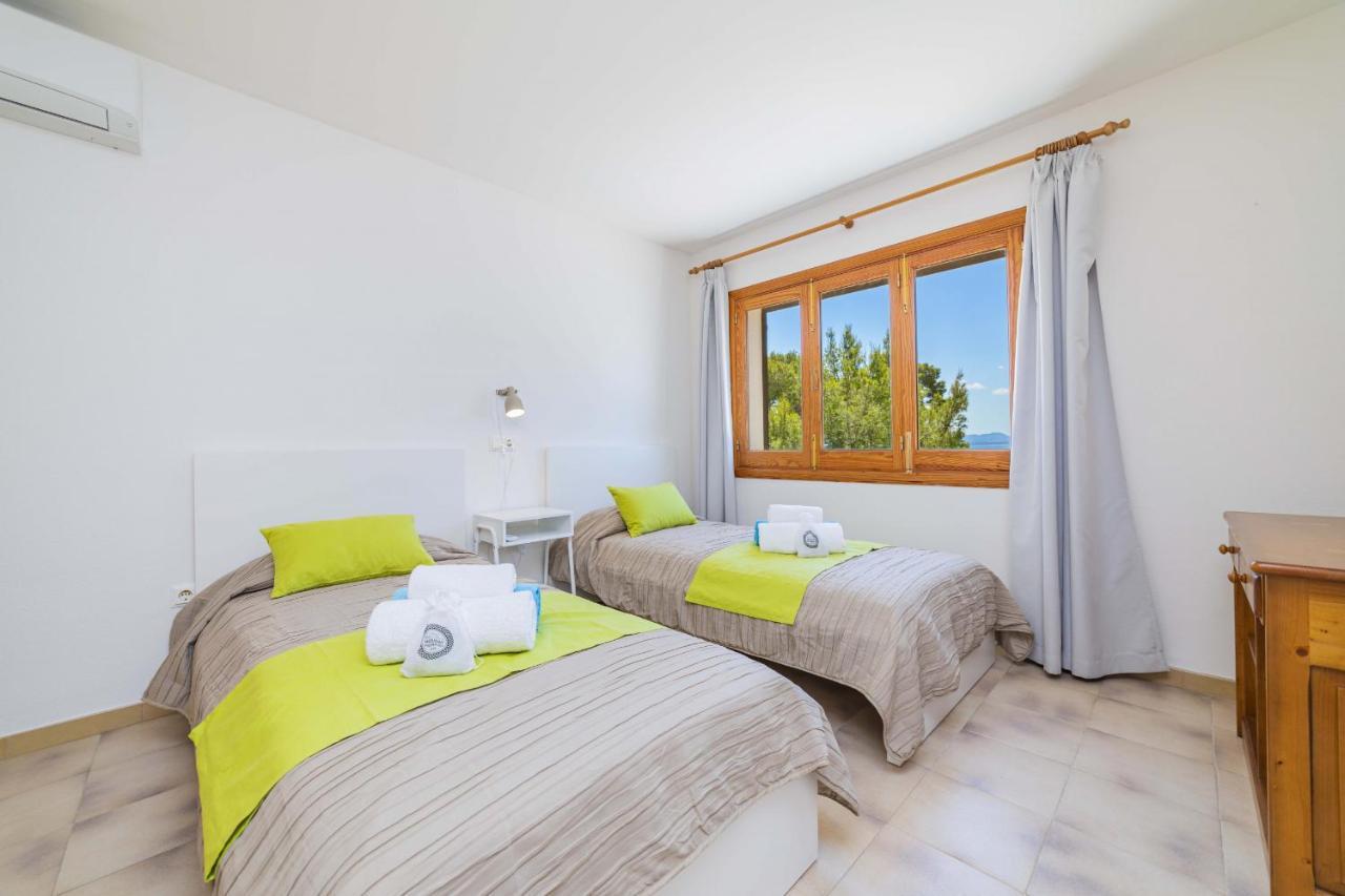 Villa Alcanada Garden Алькудия Экстерьер фото